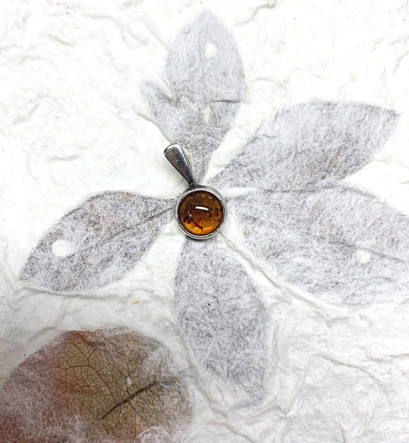 Amber Pendant - AMB- P20