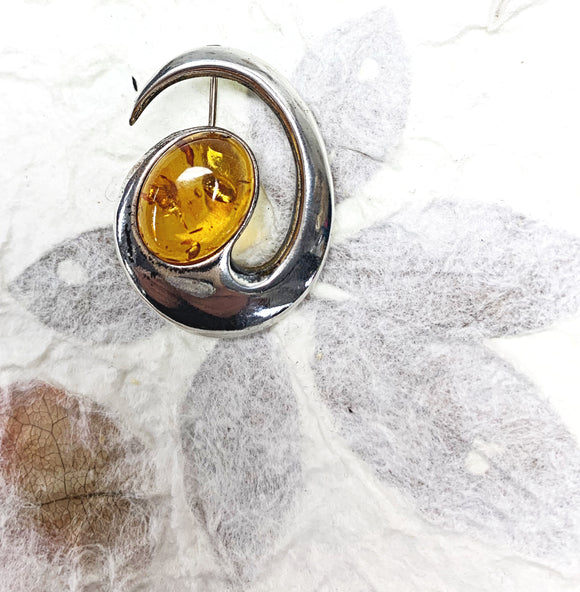 Amber Pendant - AMB- P18