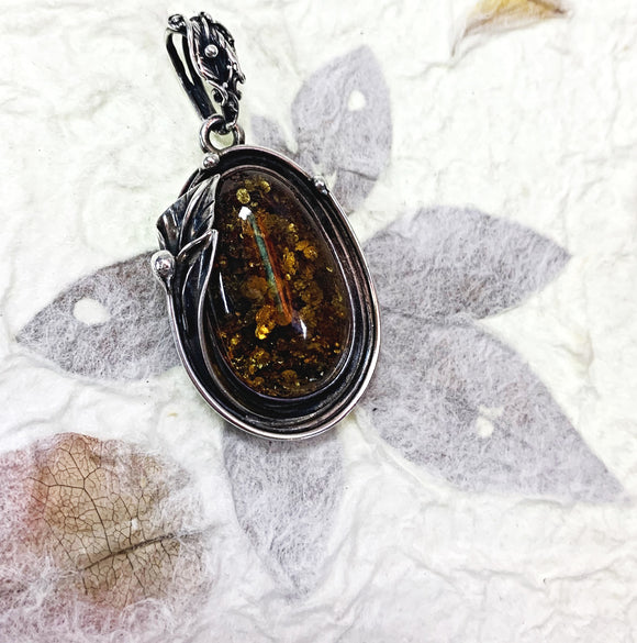 Amber Pendant - AMB- P11
